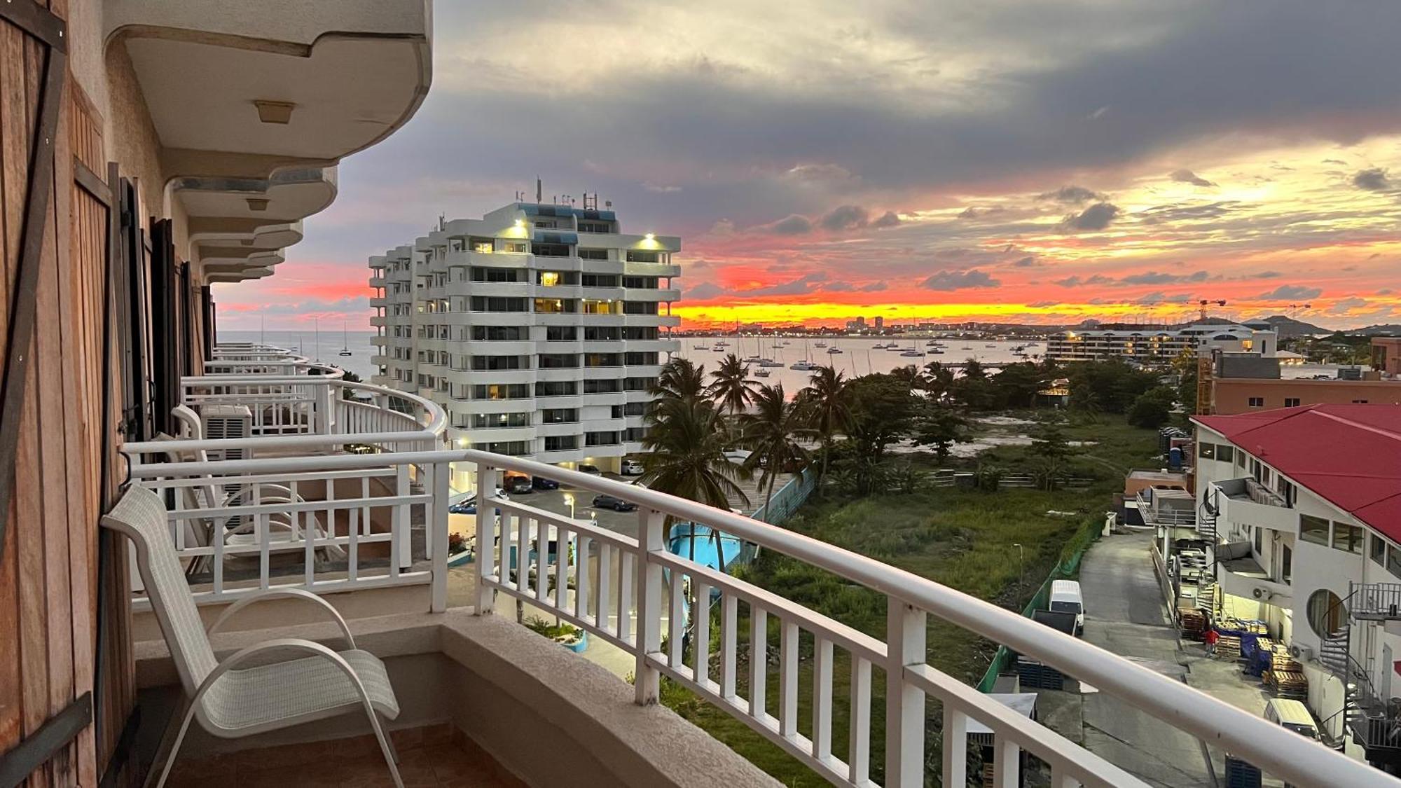 Simpson Bay Suites Extérieur photo